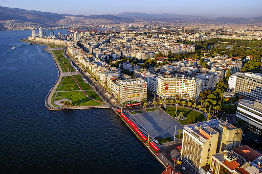 İzmir Konut Fiyat Artışında Zirvede