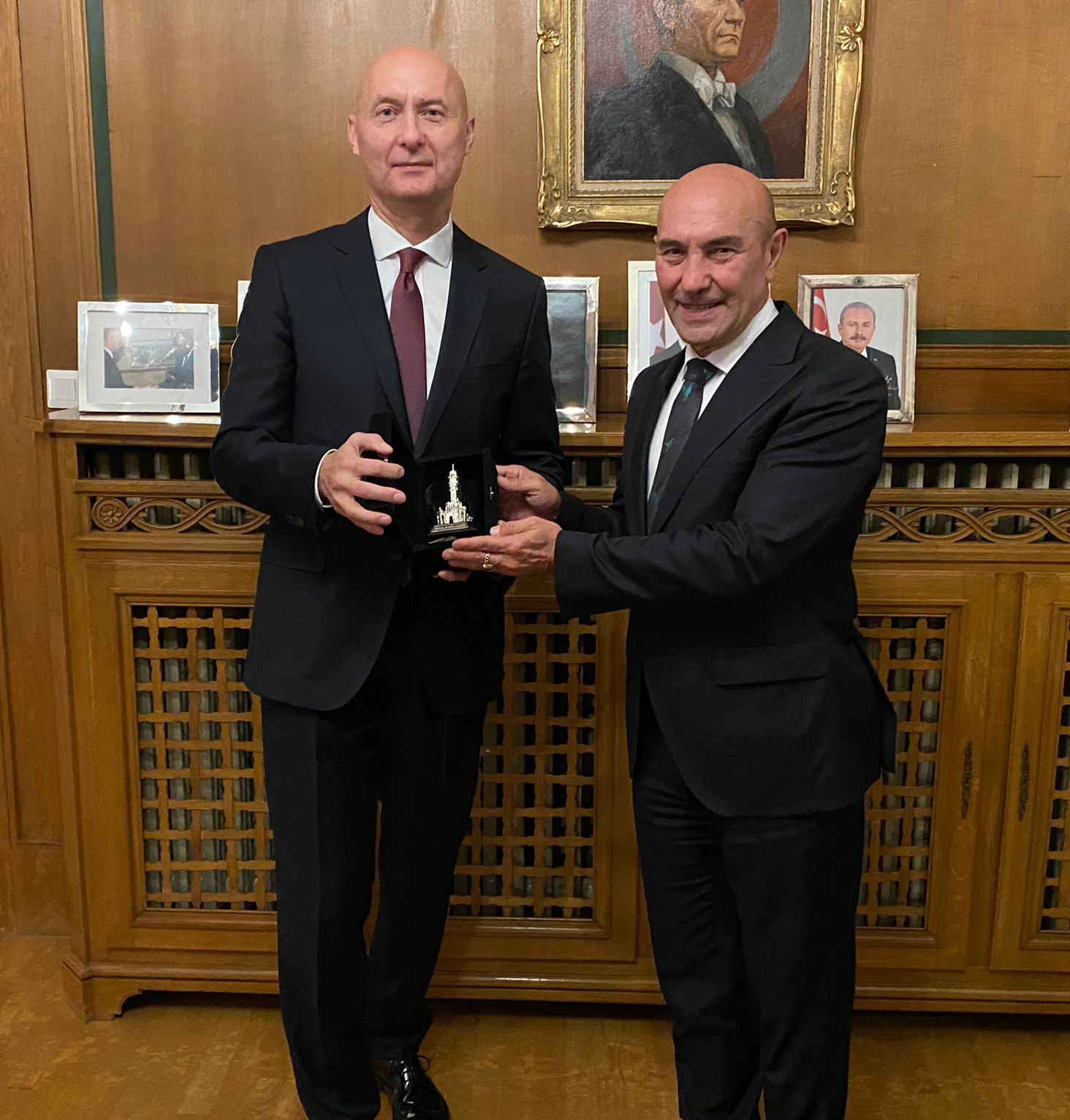 Başkan Soyer Strazburg’da Konuştu