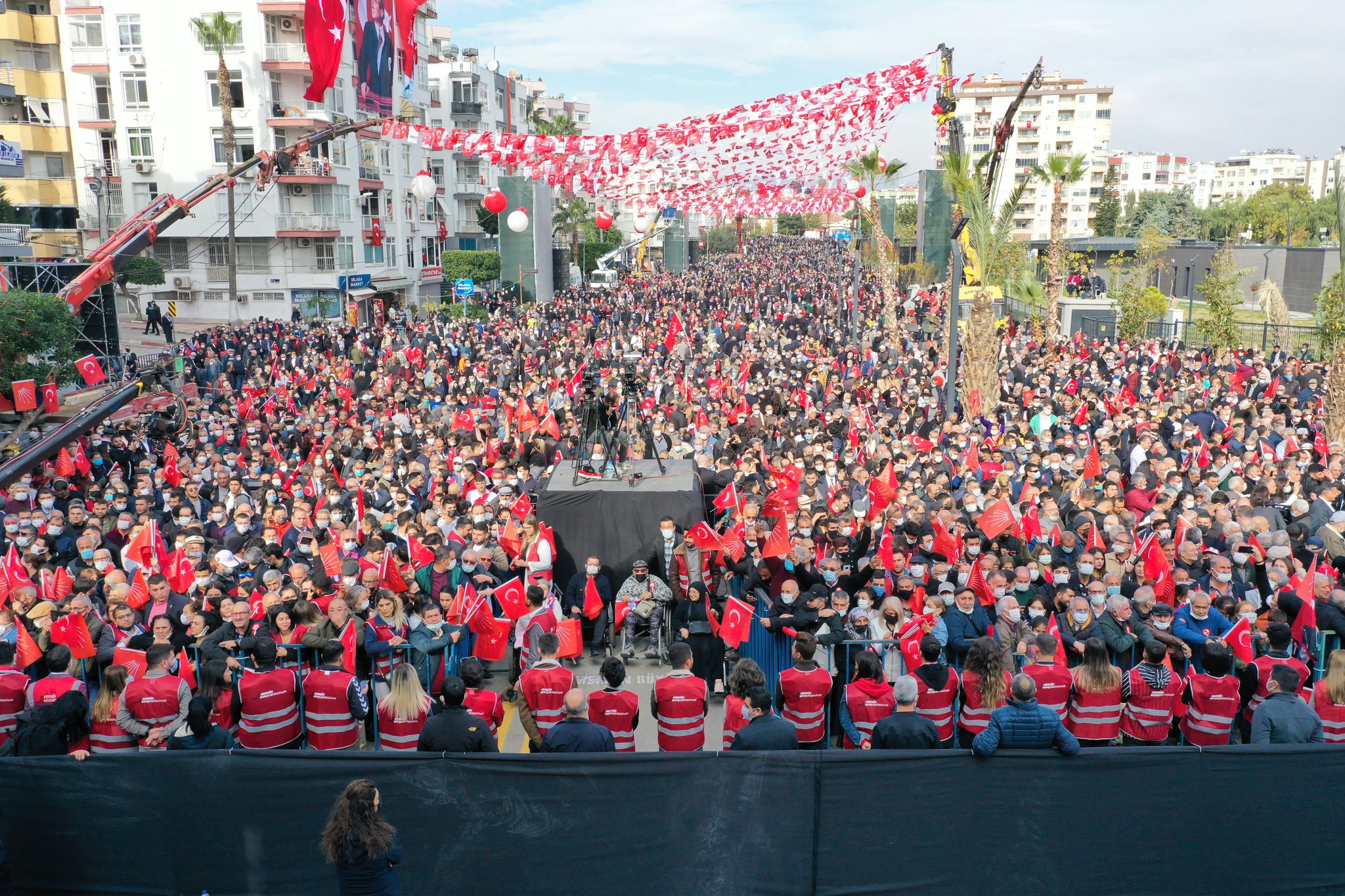 Milletin Sesi Mitingine İzmir'den Tam Destek!