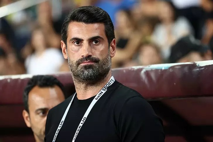 Volkan Demirel maç sonu kameraların karşısına geçti, tarihte bir ilke imza attı! Bırakacağı tarihi açıkladı