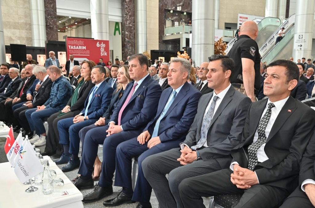 BAŞKAN ZEYREK, ULUSLARARASI DOĞALTAŞ VE TEKNOLOJİ FUARININ AÇILIŞINA KATILDI