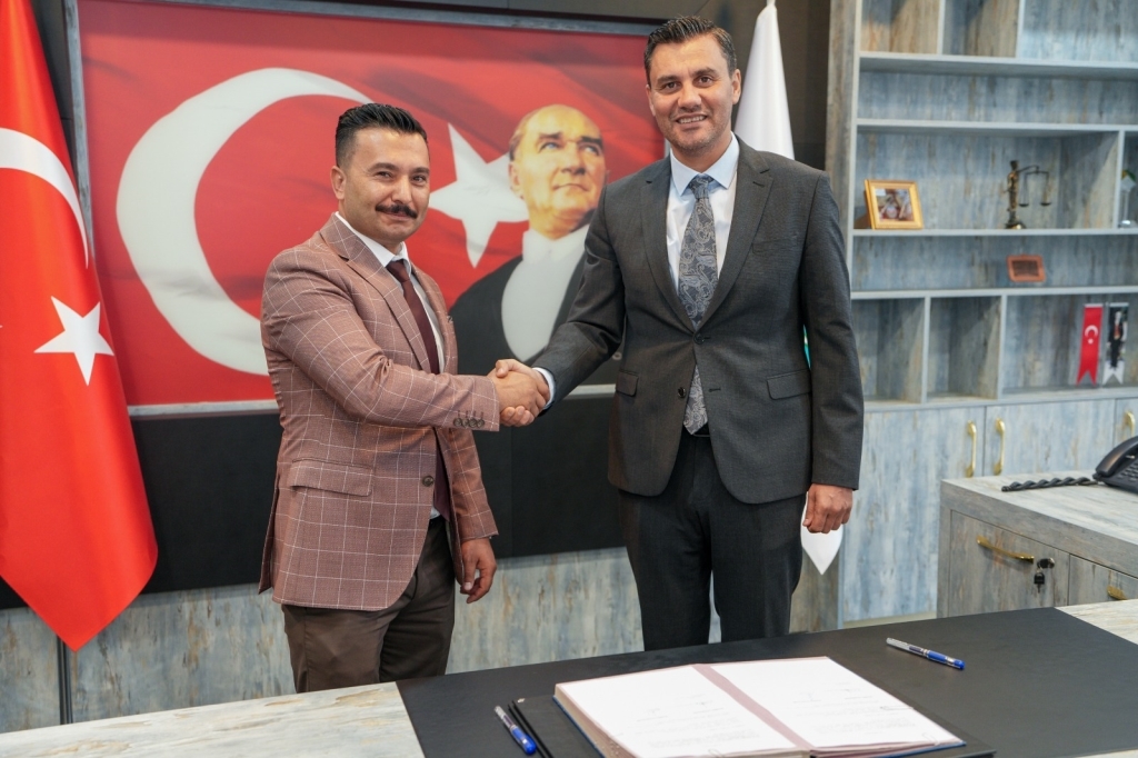 Manisa Büyükşehir Belediyesi'nin kadrolu işçilerine yüzde 35 zam
