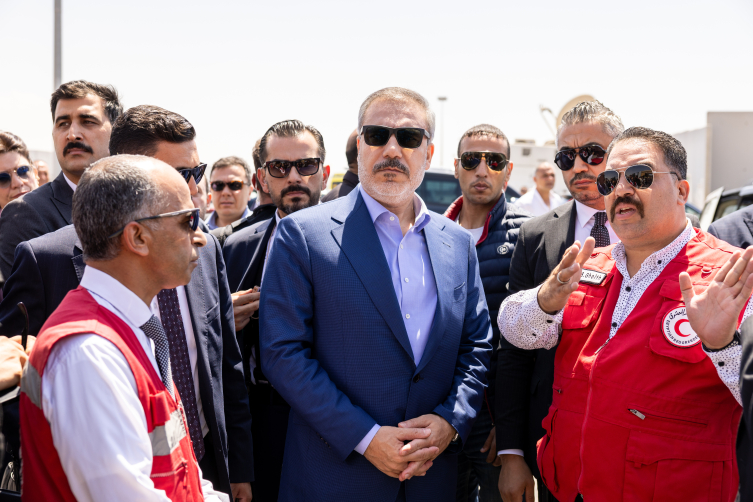 Bakan Hakan Fidan, Refah Sınır Kapısı'nı ziyareti etti