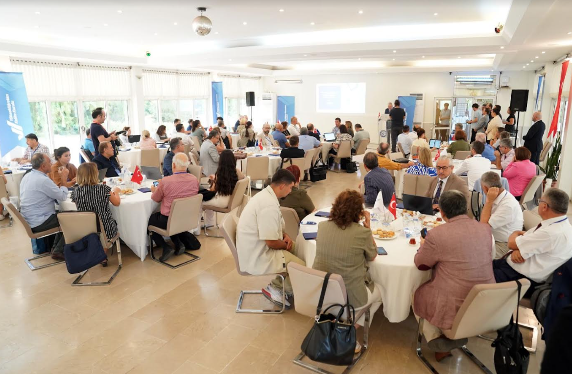 EÜ’de “YÖKAK 2024 Yılı Değerlendirici Eğitimi” yapıldı