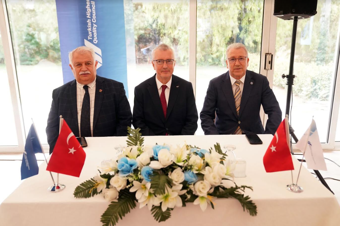EÜ’de “YÖKAK 2024 Yılı Değerlendirici Eğitimi” yapıldı