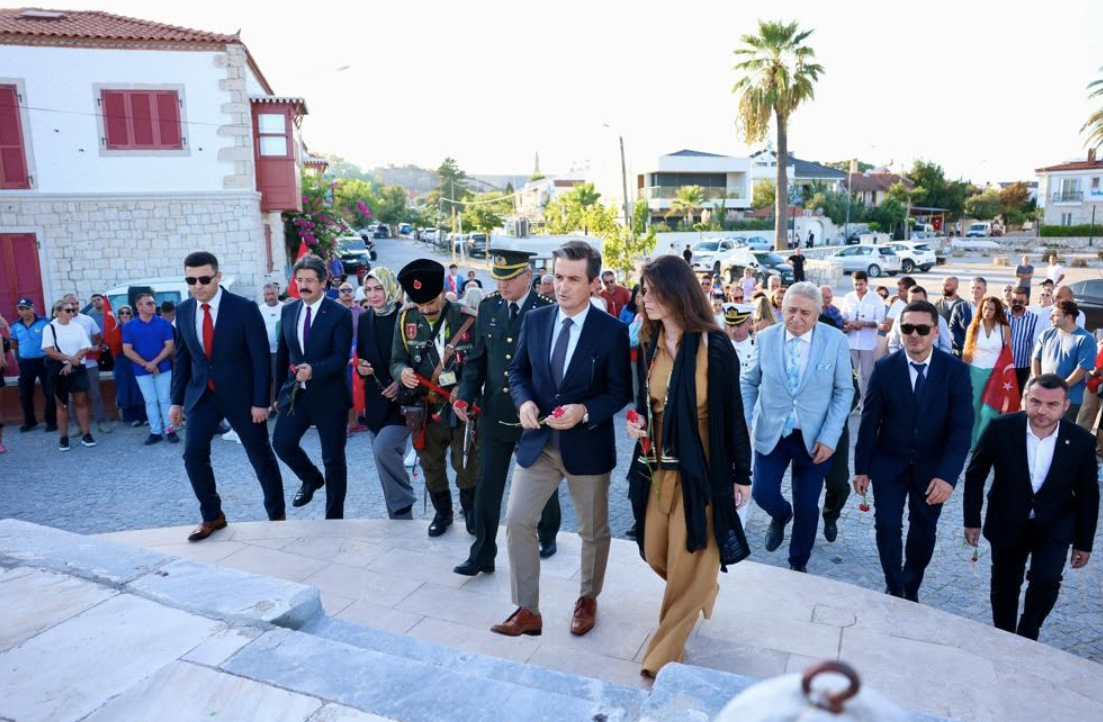 Alaçatı’nın Kurtuluşu’nun 102. Yılı Coşkuyla Kutlandı!