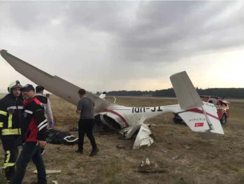 Bursa'da eğitim uçağı düştü! 2 pilot hayatını kaybetti