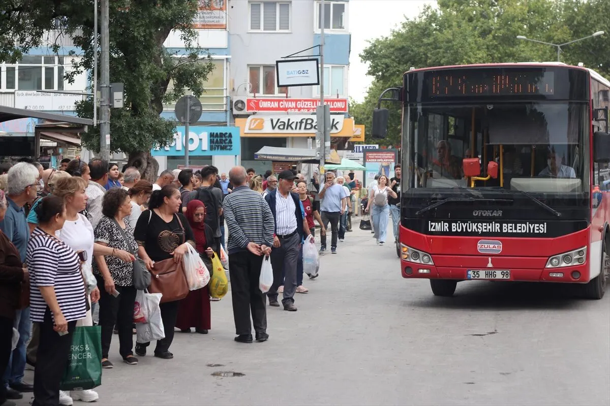 Grevin çilesi İzmirli'ye... İş çıkışı kaos!
