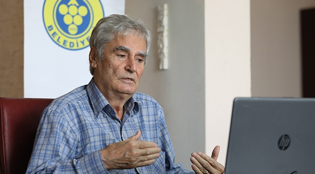 Kara tren Buca’dan anılarla yeniden yola çıktı