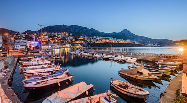 Karaburun’a yoğun ilgiye evet, doğa katliamına hayır!