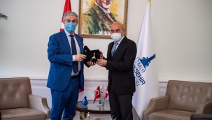 “İzmir’le yatırım ortaklıkları kurmak istiyoruz”
