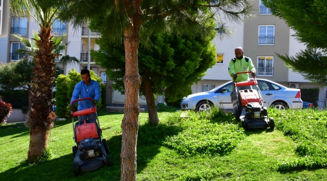 Narlıdere&#039;nin parklarına bahar bakımı!