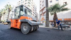 Başkan Soyer, Talatpaşa Bulvarı’ndaki asfalt çalışmalarını inceledi