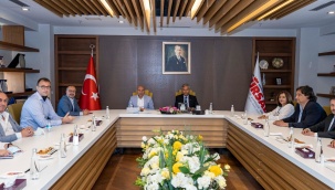 Başkan Soyer TÜRSAB ziyaretinde konuştu: “Travel Turkey dünyada ses getirmeli”