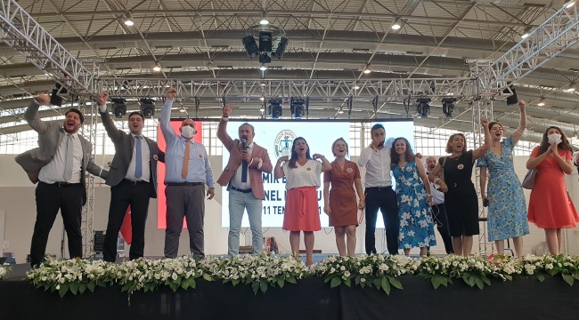 İzmir Barosu seçimlerini Çağdaş Avukatlar Grubu kazandı
