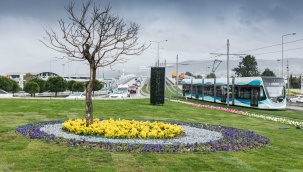 İzmir’in yeni tramvay hattı için araç alımı ihalesi yapıldı