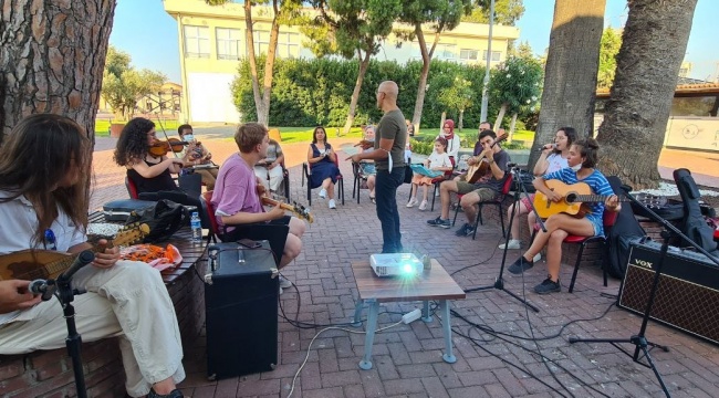 Kolektif Hayal Gücü ve Müzik Buluşmaları başladı