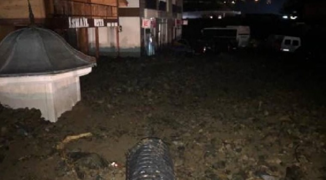 Rize’de sağanak sonrası sel ve heyelan