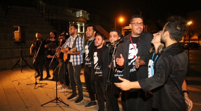 Bucalı tiyatroseverler buluştu