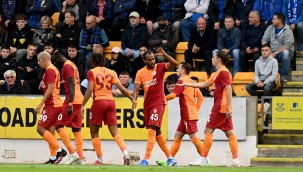 Galatasaray, St. Johnsone'ı 4-2 mağlup etti