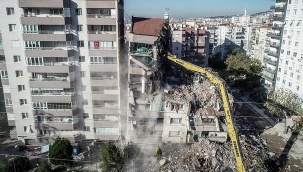 11 kişinin öldüğü Yılmaz Erbek Apartmanı'nın mimarına tahliye