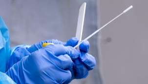 Aşı olmayan işçiden haftada bir PCR testi istenebilecek