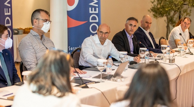 CHP'li 11 Belediye Ormanlarına Sahip Çıkıyor