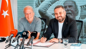 Erhan Çenek’ten Türk Futboluna Örnek Davranış