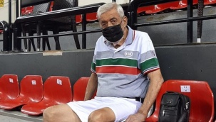 Karşıyaka Belediyesi Ateş Özerk’e Vefasını Gösterdi