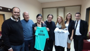 Altay'dan Fazıl Say'a Jest