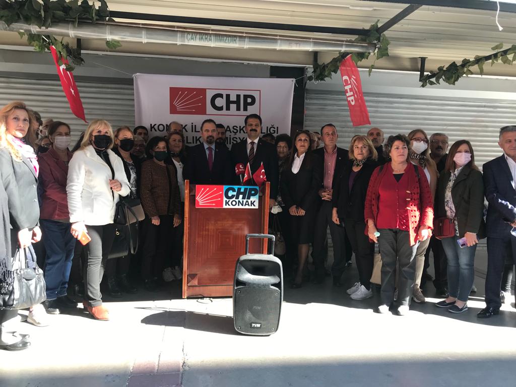 CHP Konak'ta Gündem "Sağlık ve Ekonomi"