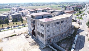 İnşaatı Yarım Kalan Bina Hükümet Konağı Olacak