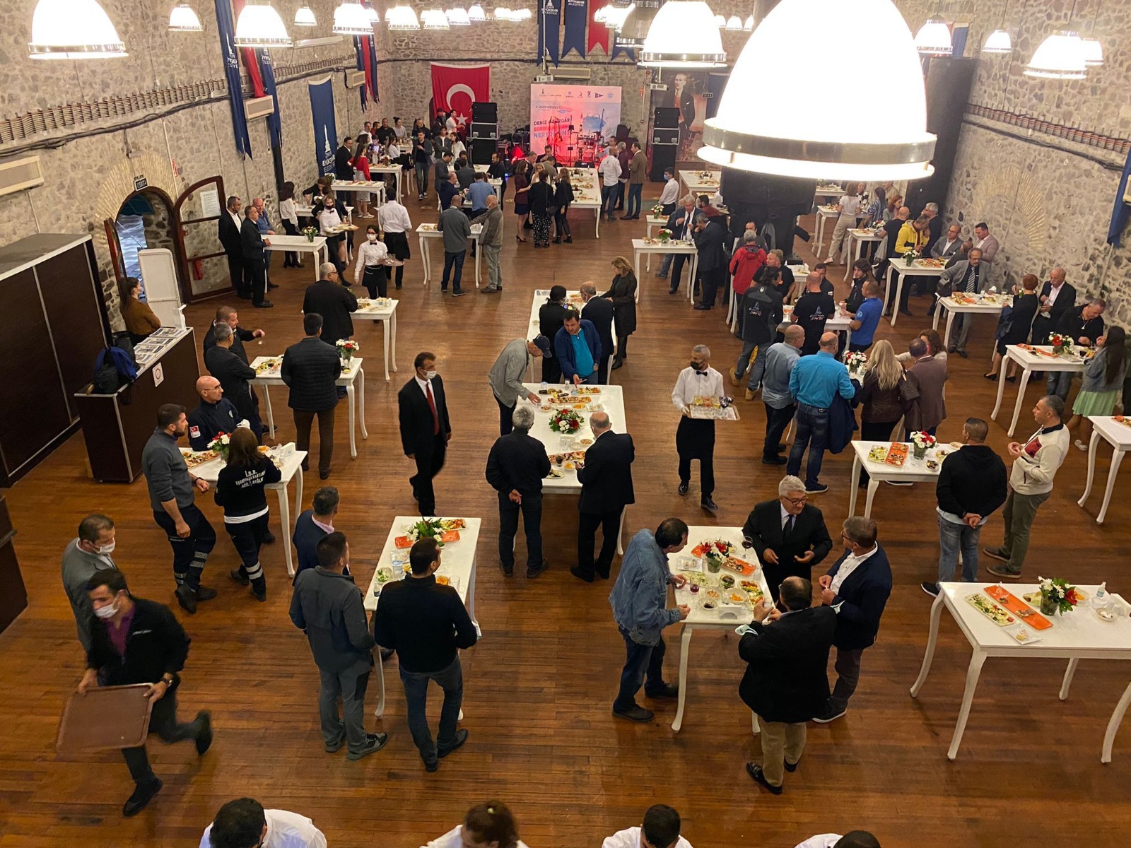İzmir Körfez Festivali'nde Yarışlar Bugün Başlıyor