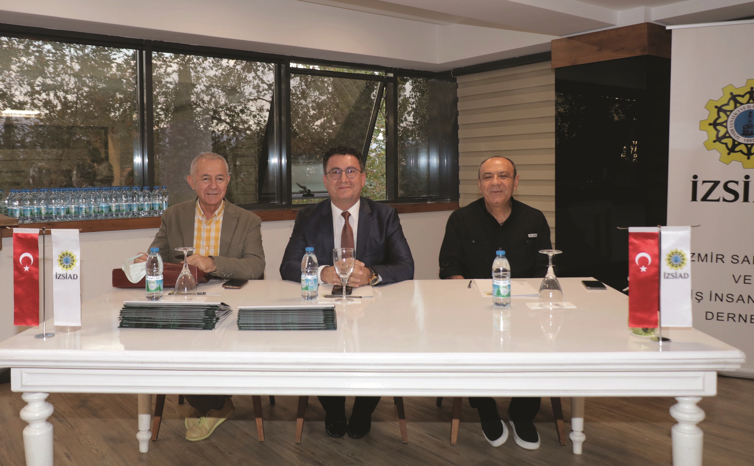 İZSİAD ve İYTE İzmir İçin El Ele