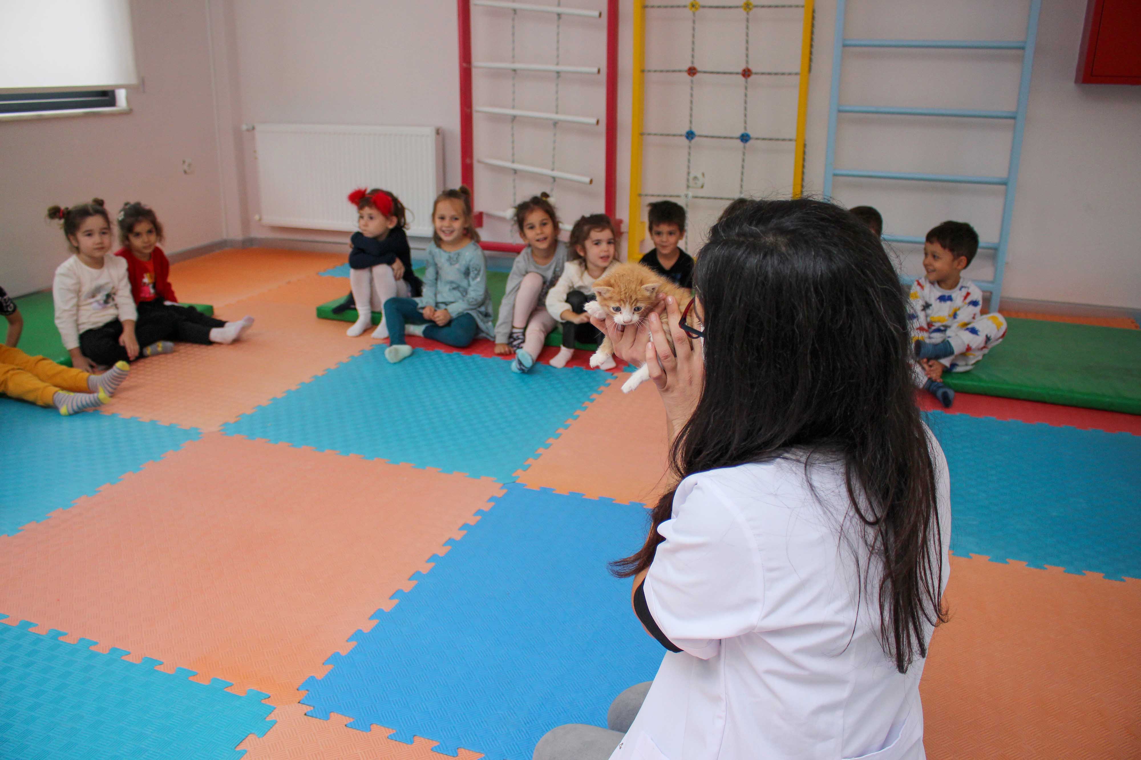 Karşıyaka Belediyesi&#039;nden &#039;Bilinçli Nesiller&#039; Etkinliği