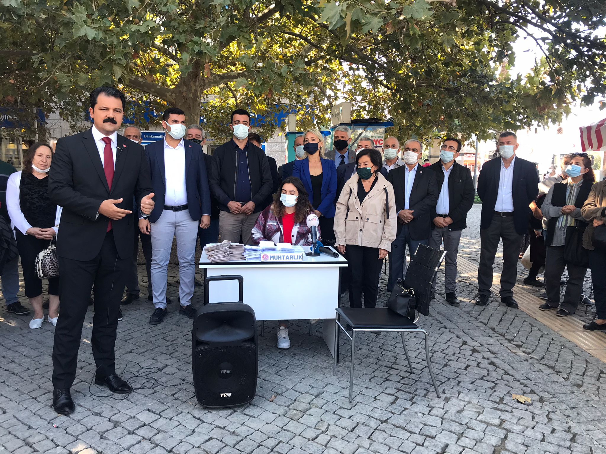 Konak İlçe Başkanlığı Muhtarların Sorunlarını Paylaştı