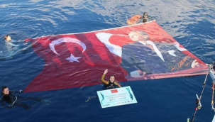 Şahika Ercümen'den Dünya Rekoru!