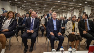Türkiye'nin Muhtarları İzmir'de El Ele Veriyor