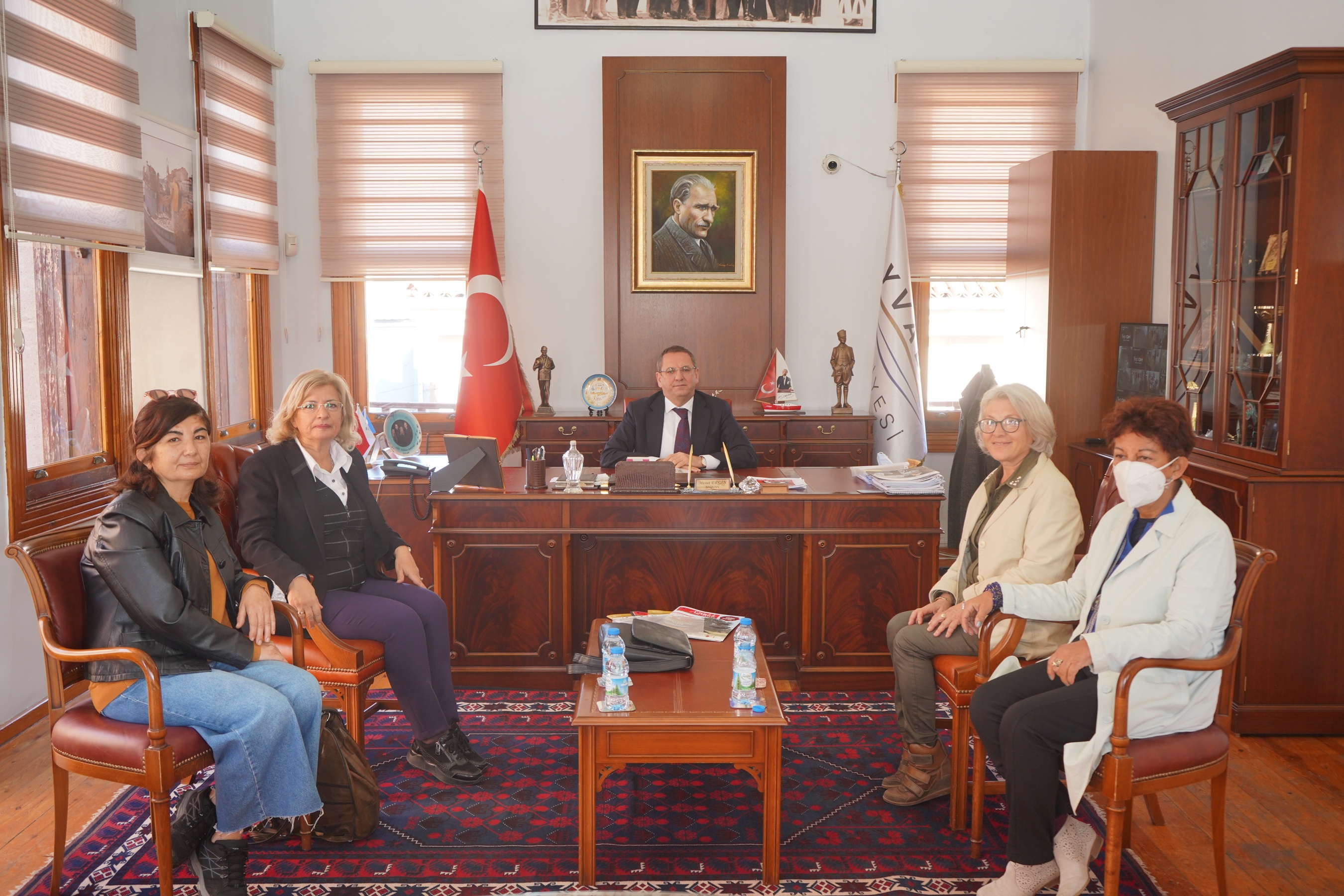 Ayvalık'tan “Dün, Bugün, Yarın Kadına Şiddete Hayır!” Etkinlikleri