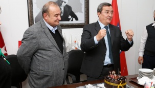 Başkan Batur'dan Örgütle Birliktelik Mesajı