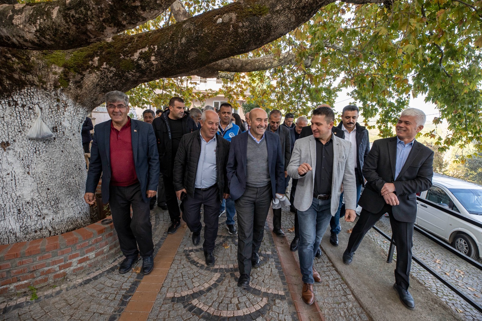 Başkan Soyer Bergama'da Üreticilerle Buluştu