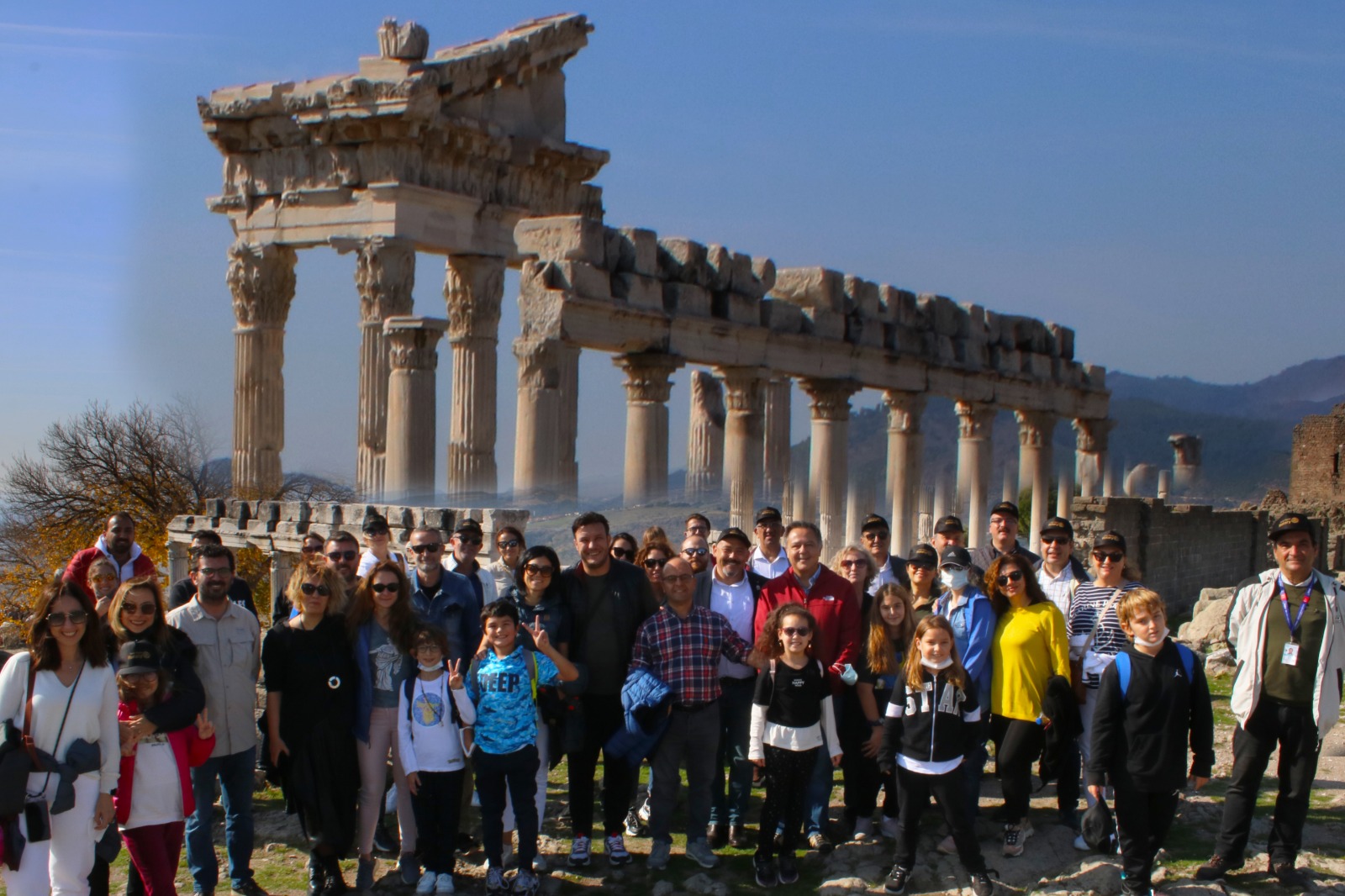 Rotary Kulübü ve İzmir'in Öncülerinden Gençler için İşbirliği!