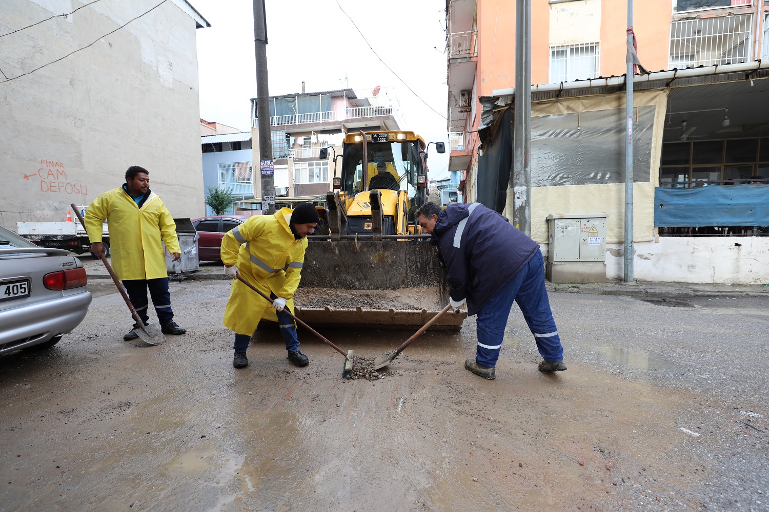 Gaziemir’de Yağmur Teyakkuzu
