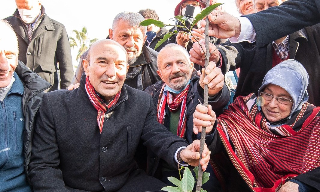 İkizdere fidanları İzmir’de Turuncu Bahçe’ye dikildi