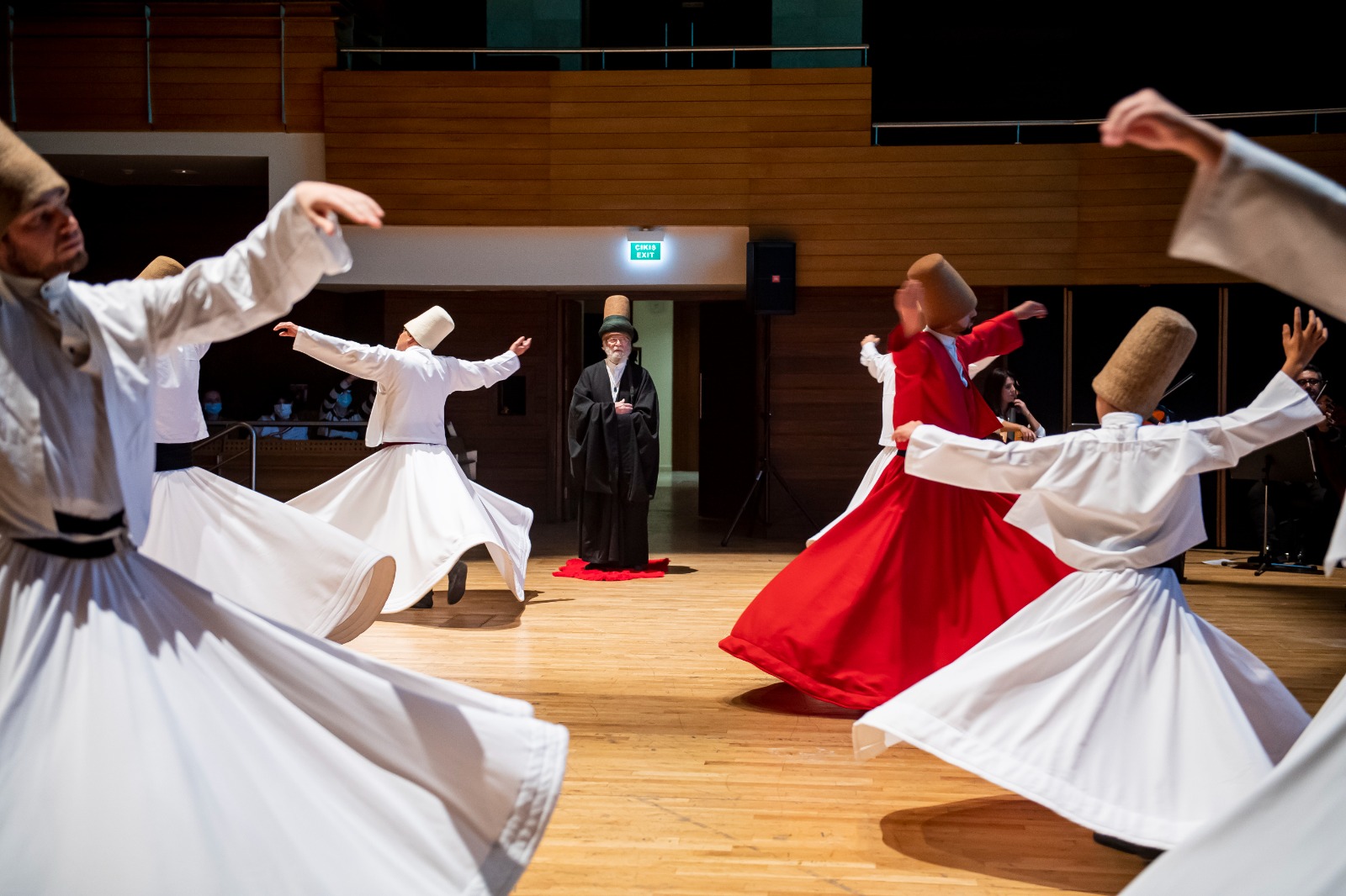 İzmir'de Mevlânâ Celaleddin-i Rumi'yi Anma Gecesi