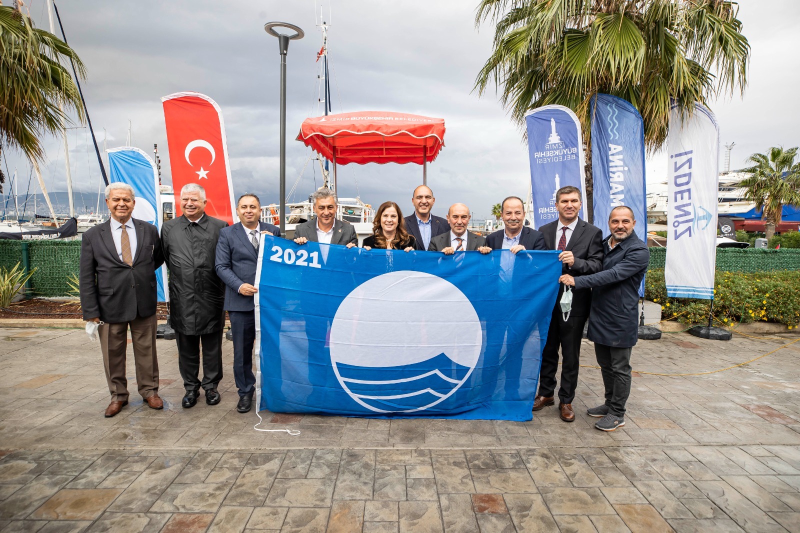 İzmir Marina’da Mavi Bayrak Gururu
