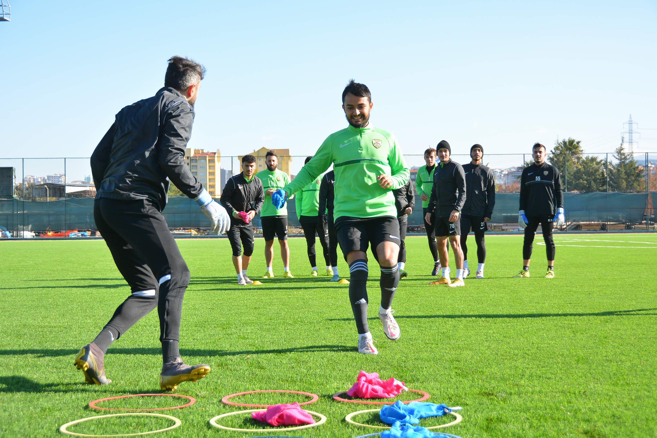 Lider Aliağaspor Manisa Deplasmanına Hazırlanıyor