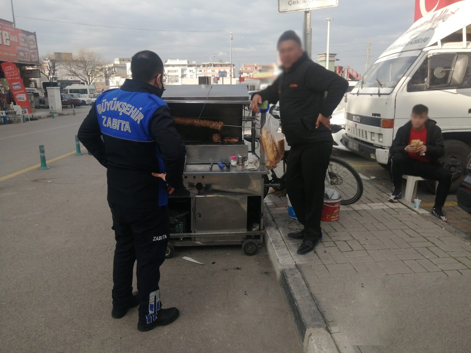 Manisa'da Zabıta Ekipleri Yılbaşı Öncesi Harekete Geçti