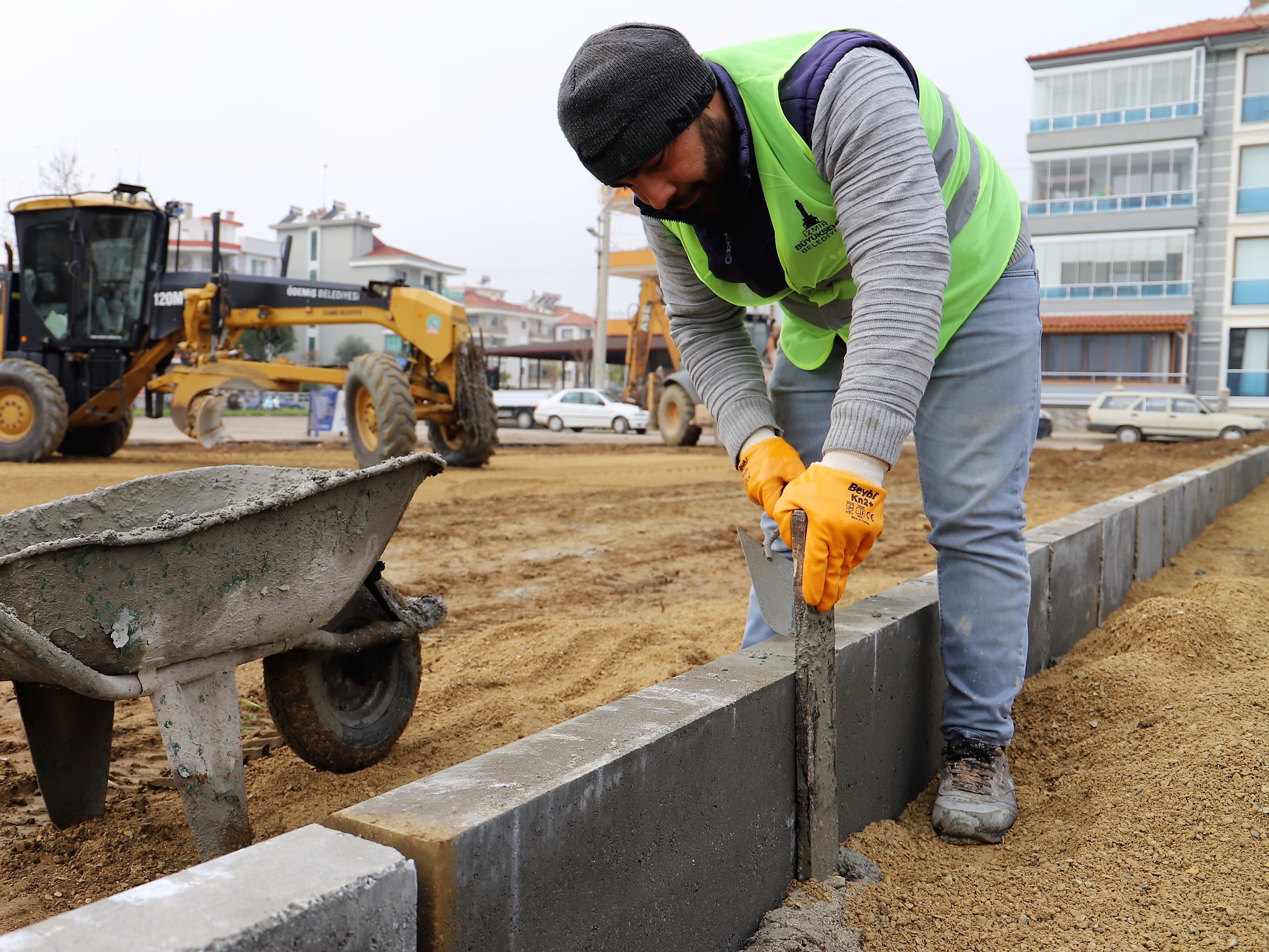 Ödemiş’te 2021’de 255 Bin Metrekarelik Kilit Parke Taş Mesaisi