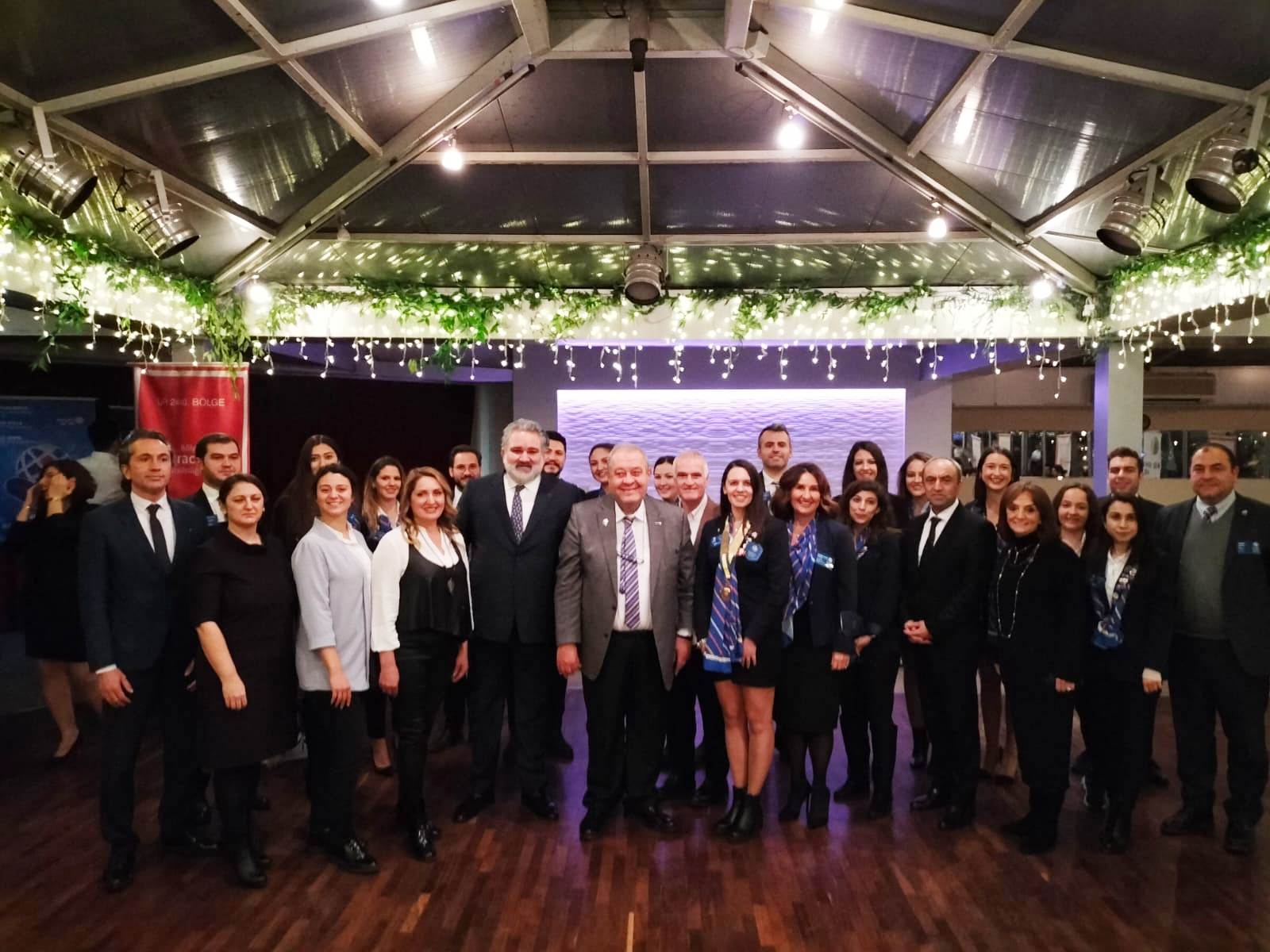 Rotaract Temsilciliği’nden 12. Meslek Hizmet Ödül Töreni
